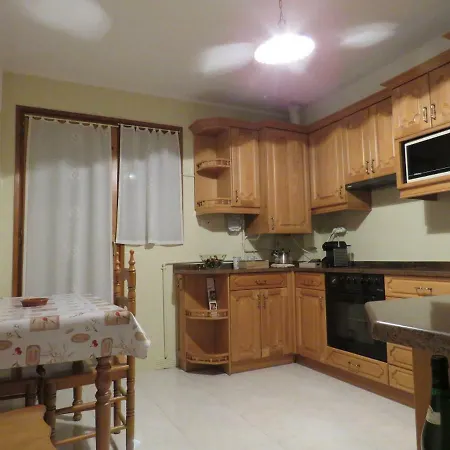 Apartamento En Biescas Бьескас