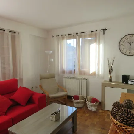 Apartamento En Biescas Апартаменты
