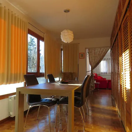 Apartamento En Biescas Апартаменты Бьескас
